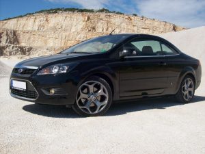 Ford focus CC, by Wikimedia user Foki, licensed by Creative Commons. Ford focus CC, by Wikimedia user Foki, licensed by Creative Commons.